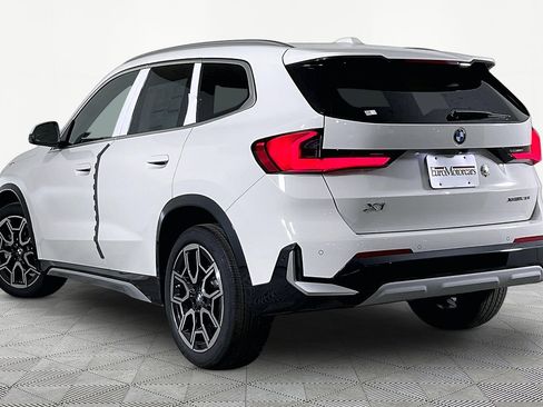 New 2026 BMW X1 xDrive28i AWD/4WD image 4