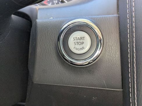 Used 2024 Nissan Armada SL image 23