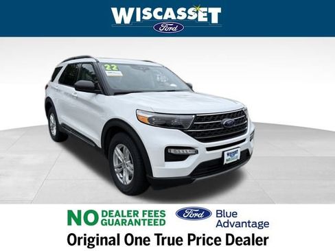 Certified 2022 Ford Explorer XLT w/ Equipment Group 202A image 26