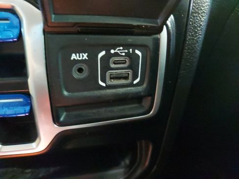 Used 2021 Jeep Wrangler Unlimited Sport AWD/4WD image 19