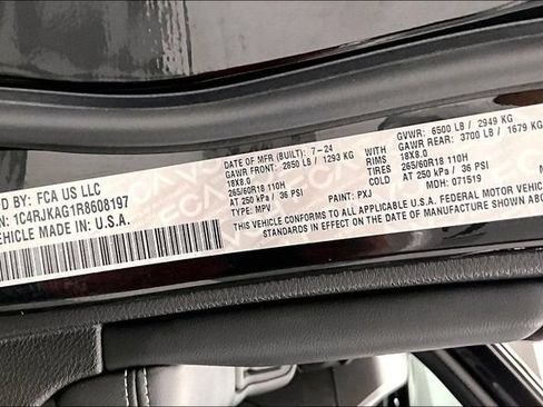 Used 2024 Jeep Grand Cherokee L Laredo AWD/4WD image 41