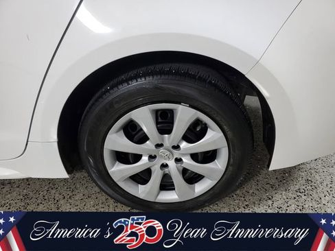 Used 2023 Toyota Corolla LE FWD image 9