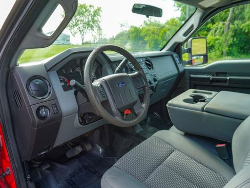 Used 2015 Ford F350 XL w/ XL Appearance Package AWD/4WD image 15