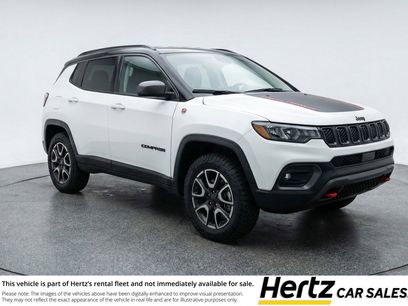 Used 2025 Jeep Compass Trailhawk