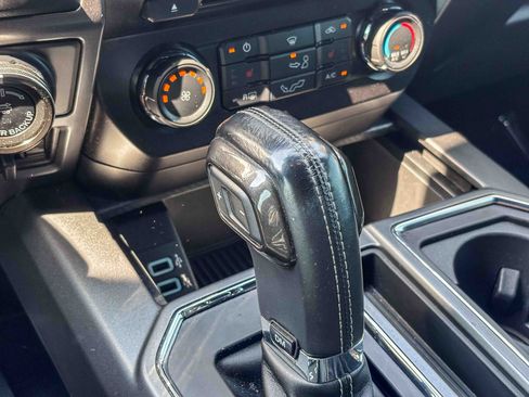 Used 2018 Ford F150 XLT w/ Equipment Group 302A Luxury RWD image 25