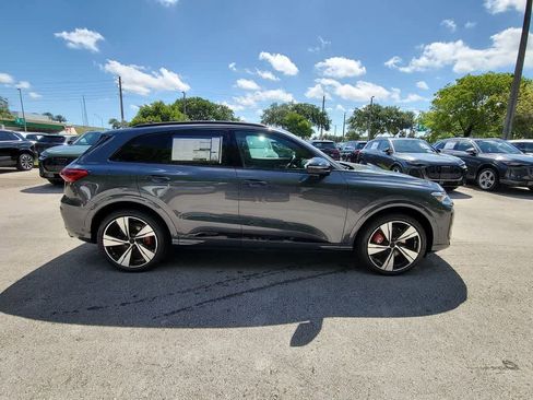 New 2026 Audi SQ5 Premium Plus AWD/4WD image 9