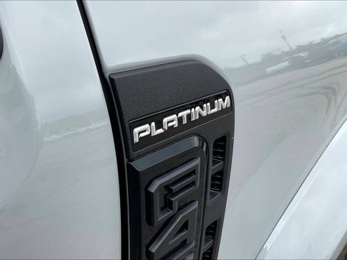 Used 2025 Ford F450 Platinum AWD/4WD image 29