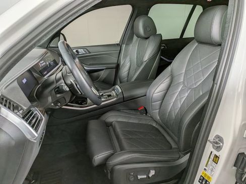Used 2023 BMW X5 xDrive40i AWD/4WD image 18
