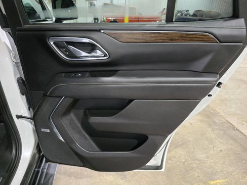 Used 2021 Chevrolet Tahoe Premier image 36