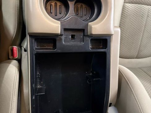 Used 2010 Ford F150 XLT AWD/4WD image 24