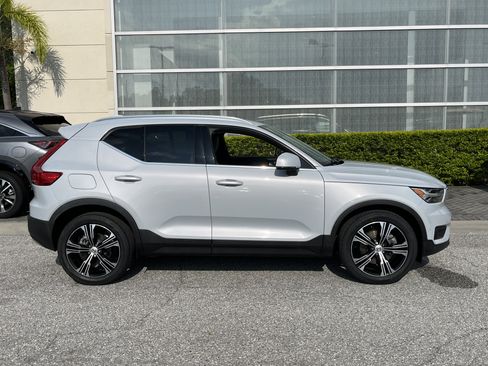 Used 2022 Volvo XC40 T5 Inscription w/ Advanced Package AWD/4WD image 10