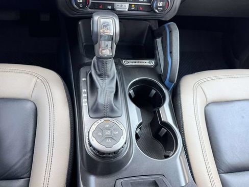 Used 2023 Ford Bronco Wildtrak AWD/4WD image 22