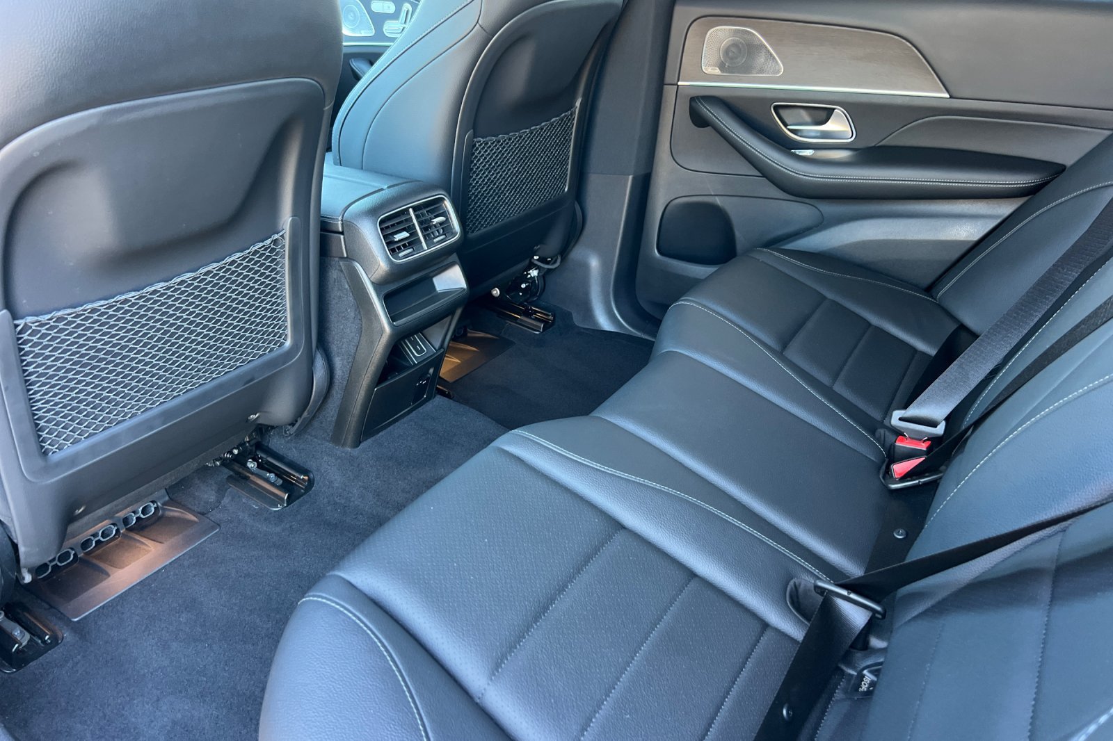 Used 2023 Mercedes-Benz GLE 350 image 4