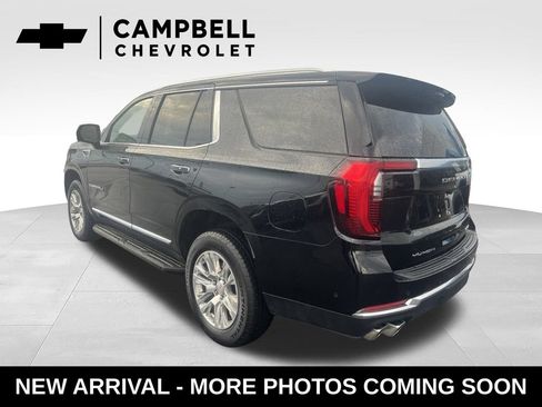 Used 2025 GMC Yukon Denali AWD/4WD image 3