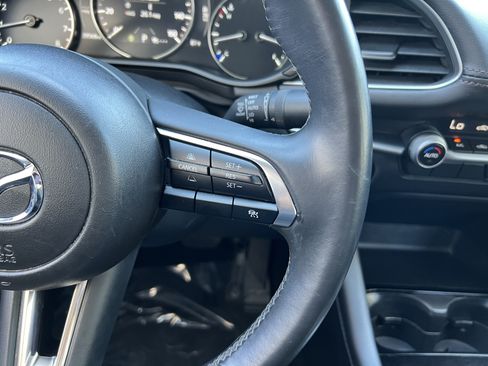 Used 2024 MAZDA MAZDA3 s FWD image 28