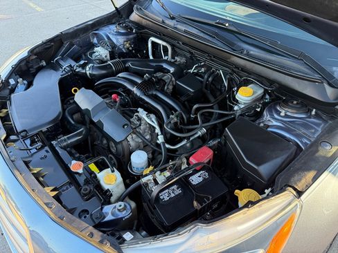 Used 2017 Subaru Outback 2.5i Premium image 38