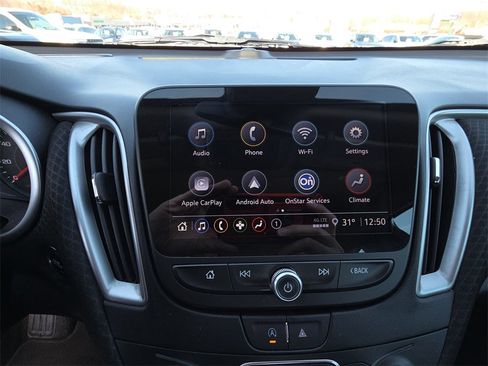 Used 2025 Chevrolet Malibu LT image 21