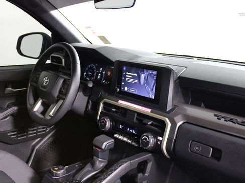 Used 2024 Toyota Tacoma TRD Sport image 22