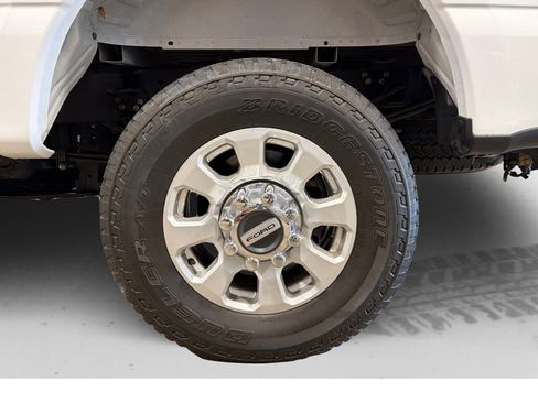 Used 2024 Ford F250 XLT AWD/4WD image 49