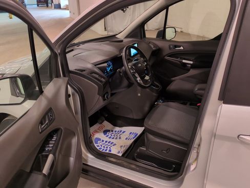 Used 2021 Ford Transit Connect XLT w/ Trailer Tow Package image 18