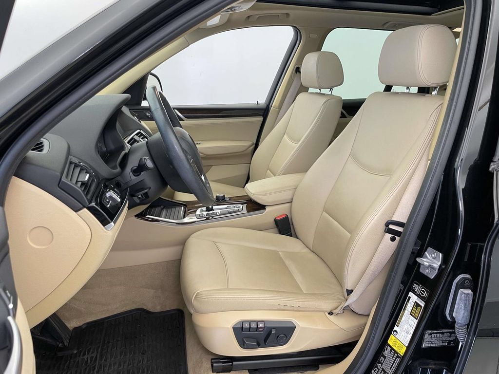 Used 2015 BMW X3 xDrive28i AWD/4WD image 13