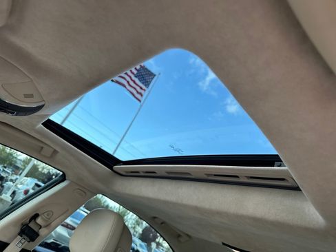 Used 2018 Maserati Ghibli S GranLusso image 24