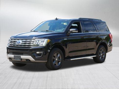 Used 2021 Ford Expedition XLT AWD/4WD image 3