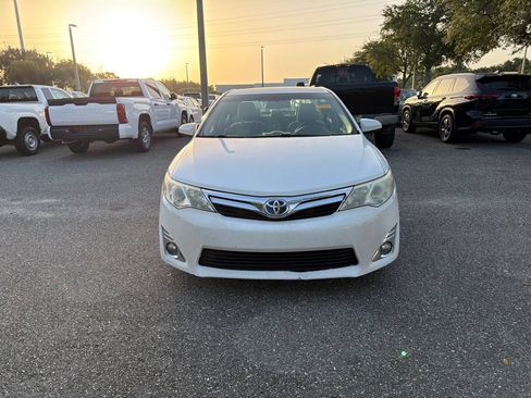 Used 2012 Toyota Camry XLE w/ Convenience Pkg FWD image 5
