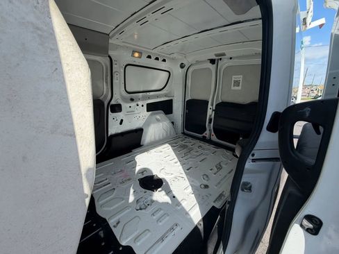 Used 2021 RAM ProMaster City Tradesman SLT FWD image 31