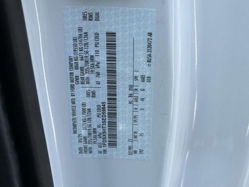 New 2025 Ford F550 4x4 Supercab Super Duty image 18