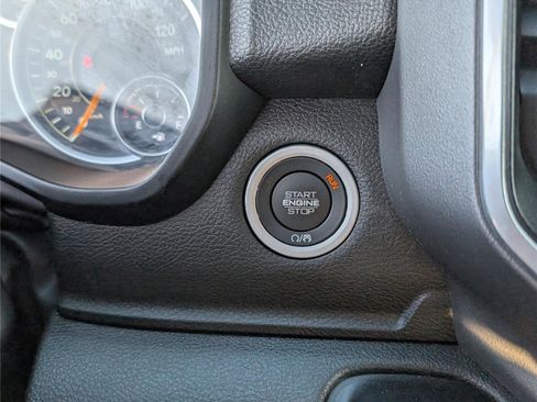 Used 2022 RAM 1500 Big Horn image 22