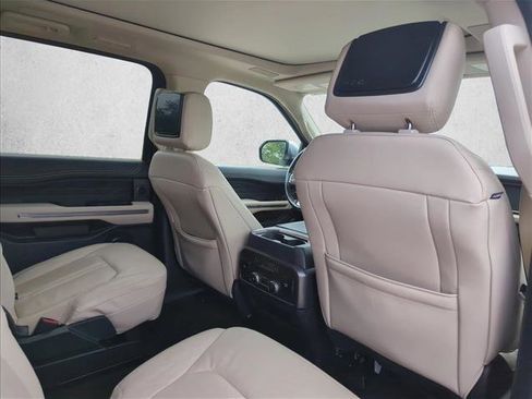 Certified 2023 Ford Expedition Max Platinum RWD image 19