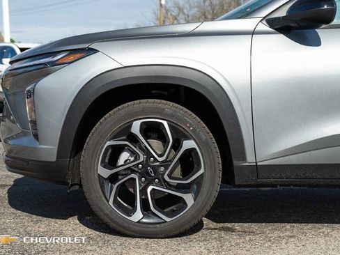 New 2026 Chevrolet Trax RS w/ Driver Confidence Package image 11