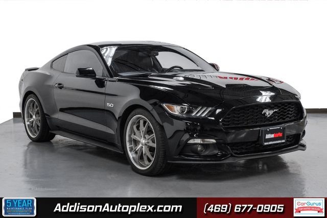 Used 2017 Ford Mustang GT Premium RWD image 1