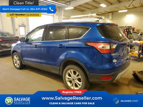 Used 2017 Ford Escape SE AWD/4WD image 3