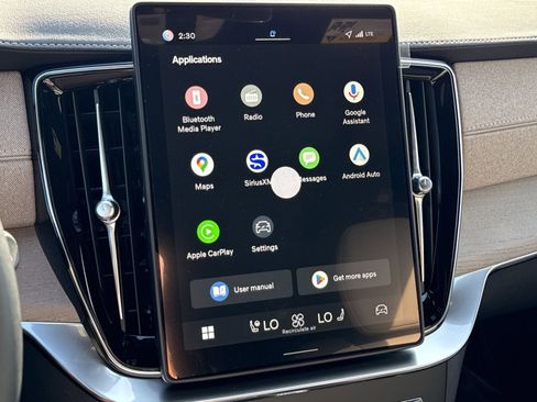 New 2026 Volvo XC90 B6 Plus image 28