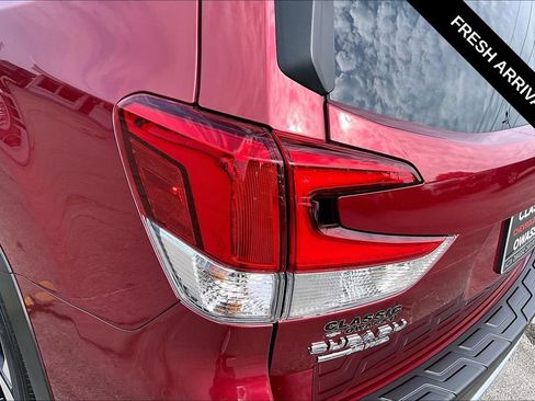Used 2024 Subaru Forester Touring w/ Convenience Package AWD/4WD image 22