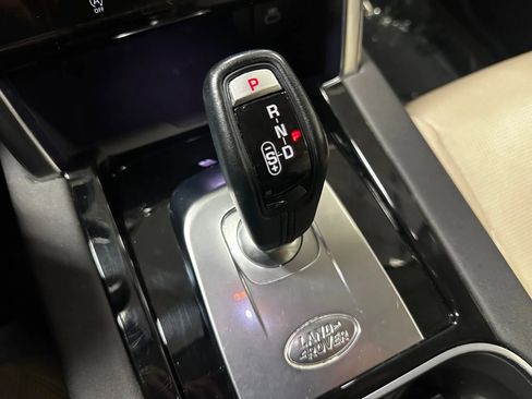 Used 2021 Land Rover Discovery Sport SE AWD/4WD image 43