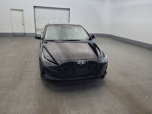 Used 2023 Hyundai Elantra SEL w/ Cargo Package FWD image 14