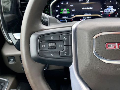 Used 2023 GMC Sierra 1500 SLT image 45