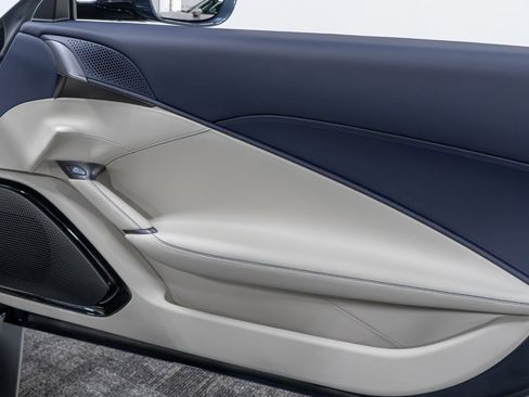 Used 2025 Ferrari Roma Spider image 63