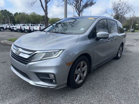 Used 2018 Honda Odyssey EX image 1