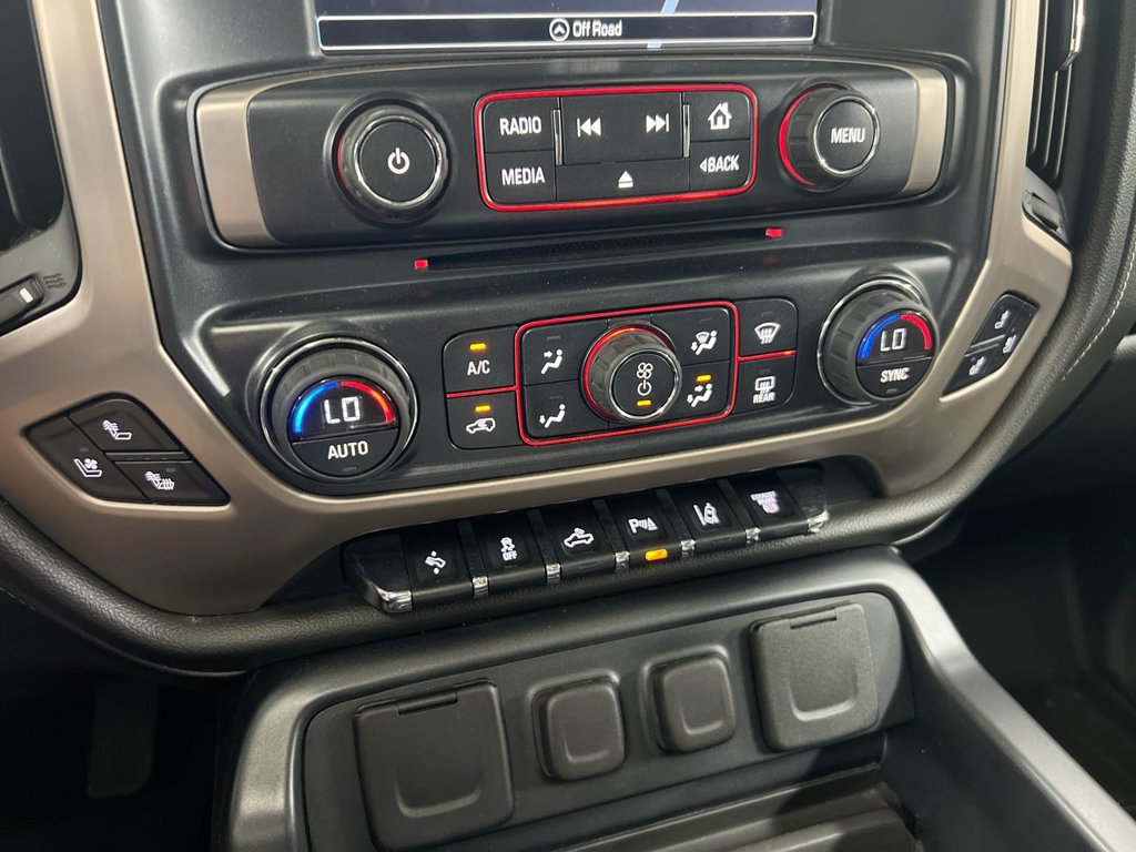 Used 2016 GMC Sierra 2500 Denali w/ Duramax Plus Package AWD/4WD image 16