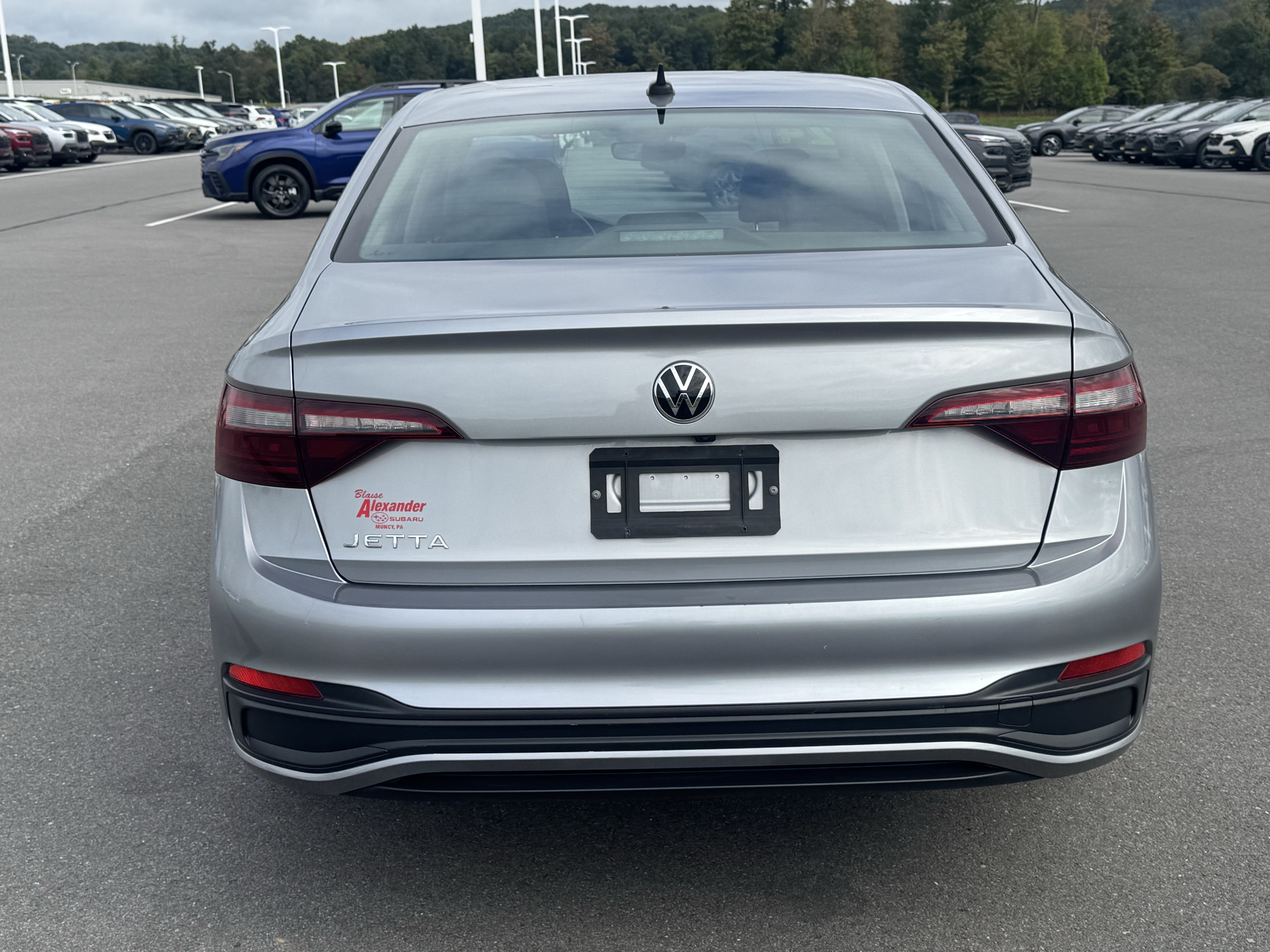 Used 2024 Volkswagen Jetta S FWD image 4