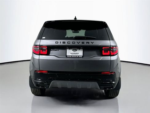 Certified 2025 Land Rover Discovery Sport Dynamic SE AWD/4WD image 5