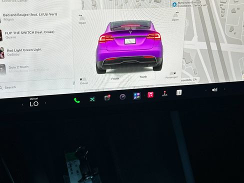 Used 2023 Tesla Model X AWD/4WD image 23