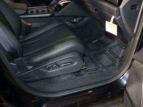 Certified 2026 Acura MDX SH-AWD image 36