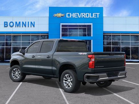 New 2025 Chevrolet Silverado 1500 LT image 3