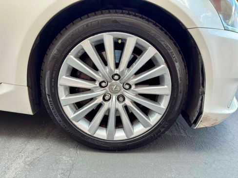 Used 2014 Lexus LS 460 AWD w/ Comfort Package image 13