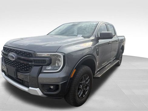 Used 2024 Ford Ranger XLT w/ Trailer Tow Package AWD/4WD image 2